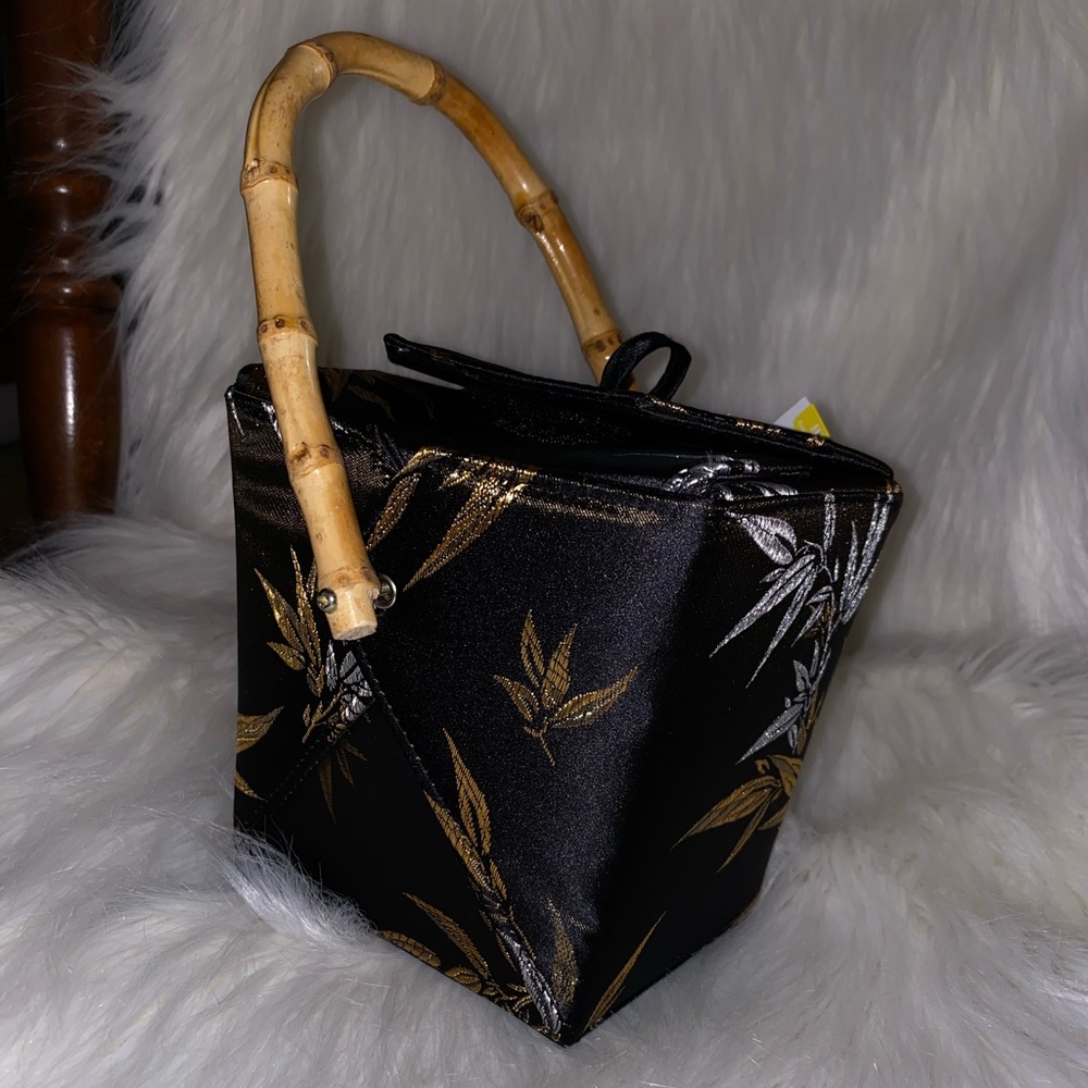 Purse - Picture 2 of 3